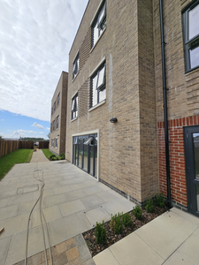 Carrstone House image 1